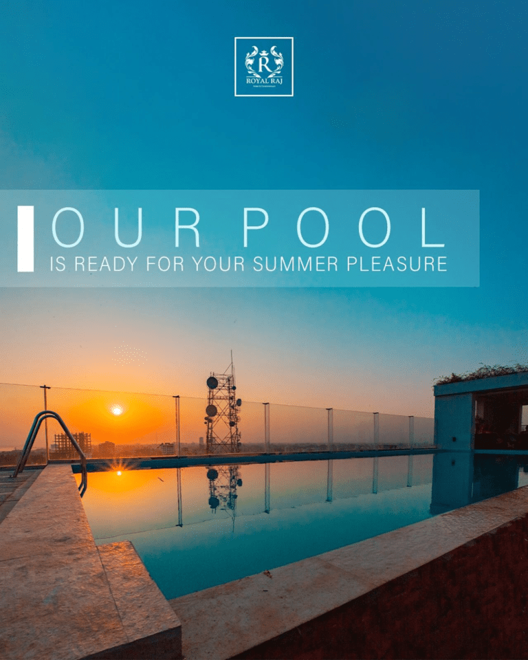 rooftop-pool-at-hotel-royal-raj